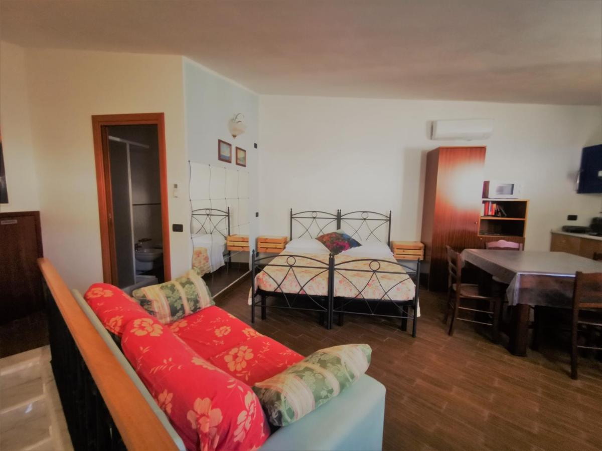 Michela Rooms Riomaggiore Buitenkant foto