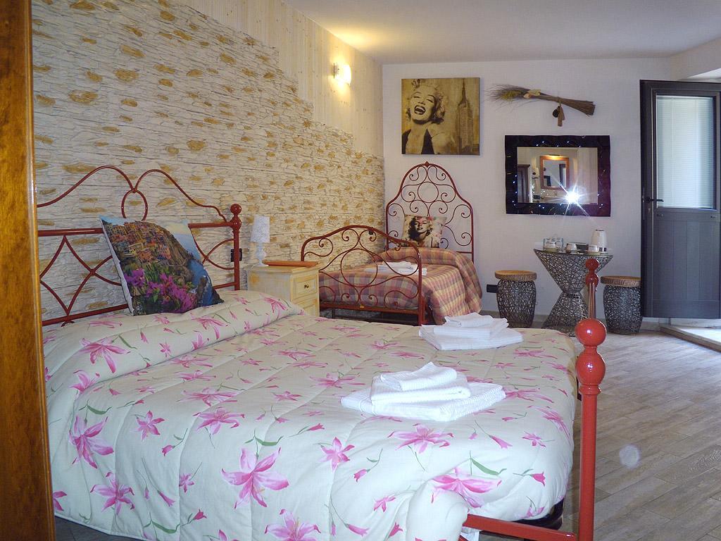 Michela Rooms Riomaggiore Buitenkant foto